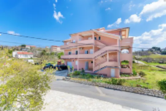 Apartments and Room Ljubica