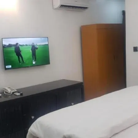 Kawruky Hotel Benin