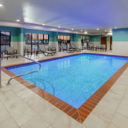 Holiday Inn Express & Suites LONOKE I-40 (EXIT 175) by IHG