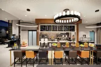 Hilton Garden Inn Zurich Limmattal - Quầy bar