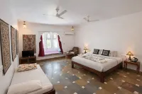 Hibiscus Heritage - A Lake View Hotel in Udaipur