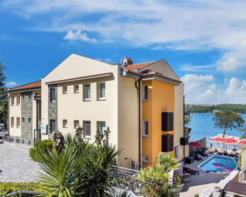 Soline Bay Seashore Residence Hotels in Općina Dobrinj