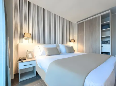 New Hotel Colon Hôtels à : 