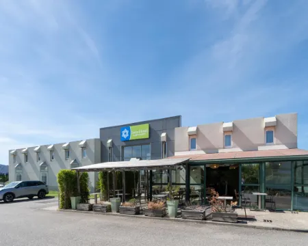Sure Hotel by Best Western Valence Nord Hotels in Drome