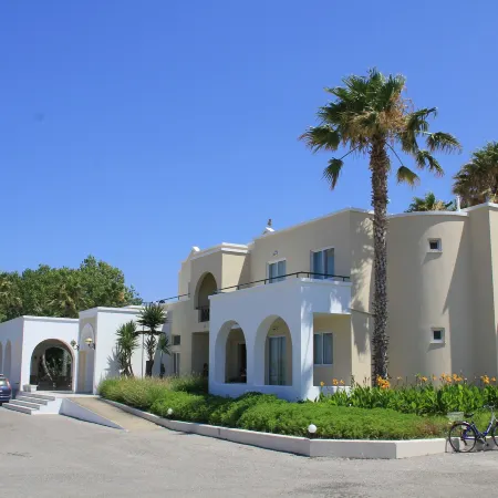 Andromeda Hotel Apartments