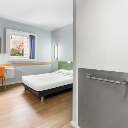 Slim Hotel São Paulo Frei Caneca Отели рядом с достопримечательностью «Стадион «Пакаэмбу»»