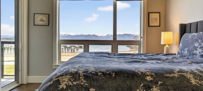 Quiet Modern Charm~ Boat Slip Hotels in Sandpoint