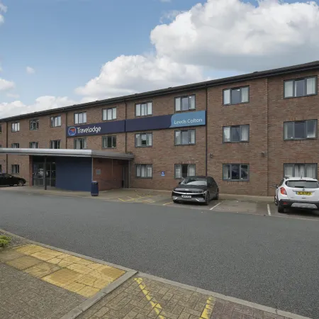 Travelodge Leeds Colton