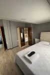 Vibe Suit - 2-Star