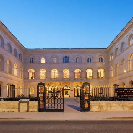 Le Grand Hôtel Dieu by SOWELL COLLECTION