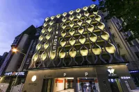 Hotel About - ที่มีที่จอดรถ