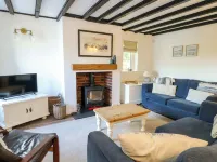 Craig Mawr Hotels in Llanfair-Mathafarn-Eithaf