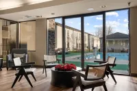 Best Western Courtview Hotel