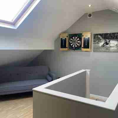 4 Luxury Ensuite Bedrooms, Games   Arcade Room Others