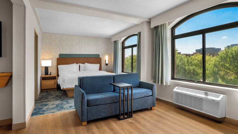 Hampton Inn by Hilton Addison Dallas