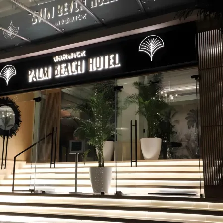Warwick Palm Beach Hotel