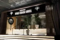 Warwick Palm Beach Hotel Hotels in 