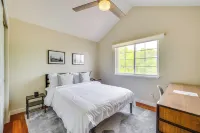 13 Mi to Dtwn Denver: Arvada Townhome w/ Deck - Lejligheder