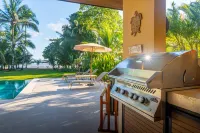 Villa Assinie Beachfront Home With Direct Ocean Access - Villaer