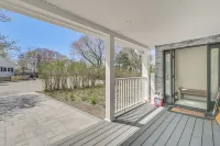2 Mi to Nantasket Beach! Group Retreat w/ Patio - Wifi