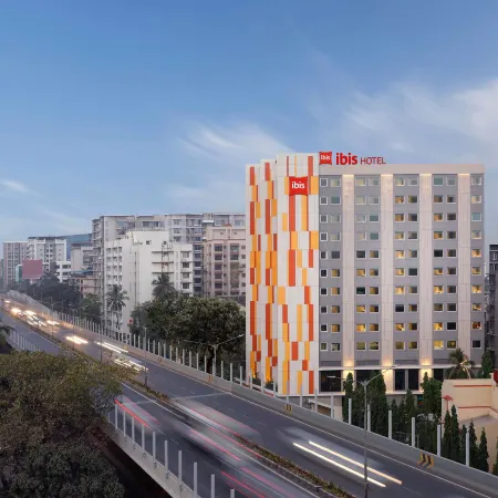 ibis Mumbai BKC Отели рядом с достопримечательностью «Район трущоб Дхарави»