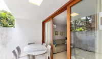 Cpr - Apartments 200m from the Beach with Pool