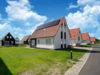Coastal Getaway w/ Sauna - 2-Sterne