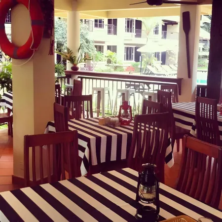 Anjungan Beach Resort