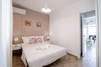 Corfu Glyfada Beach Apartments 67 - parking