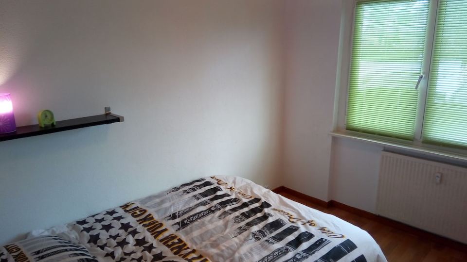 24h / 24h 3 rooms in the drc (6personsonnes) Near Basel Airport -Mulhouse