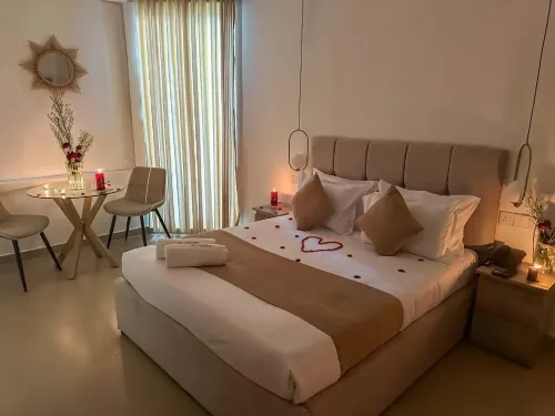 La Costa Hotel 15 Min from Airport,Free High-Speed WiFi, Spa Bath, Pool & Restaurant - สระว่ายน้ำส่วนตัว