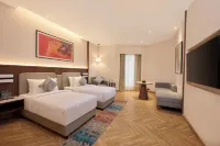 Skywings Sarovar Portico Mathura - Balkon