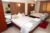 Dhanunjayas Luxury Hotel - Pools