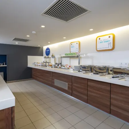 Holiday Inn Express EXETER EAST by IHG