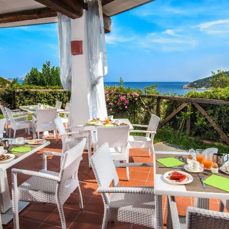 Hotel Punta Est