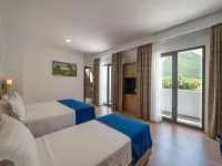 Acros Resort - 2-Star