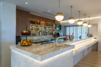 Hotel Matheo Villas & Suites - bar