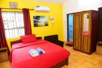 Jes Coastal Comforts - balcony