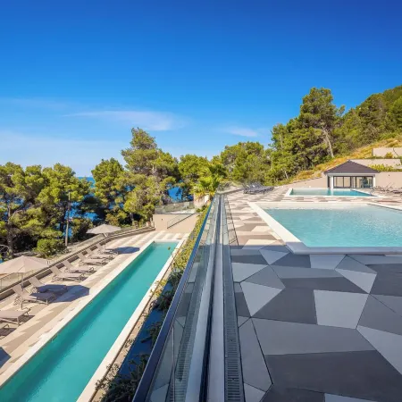Aminess Alfir Hotel