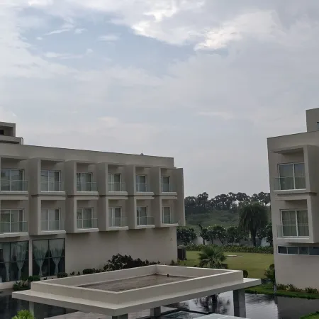 Golden Sands - By The Bay Resorts