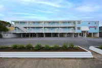 Ocean Surf Resort - 2-Star