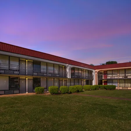 Red Roof Inn Montgomery - Midtown