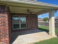 Stylish Modern House in Mansfield - ジム