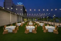 The Fern Residency Navi Mumbai, Turbhe, Series by Marriott - breakfast