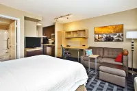 TownePlace Suites Republic Airport Long Island/Farmingdale - Desayuno