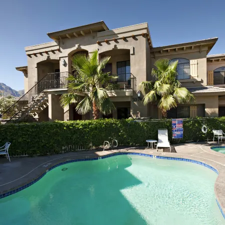 Embassy Suites by Hilton la Quinta Hotel & Spa