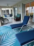 2023 Renovated The Retreat 17 Oceanview ground floor condo steps to ocean/beach - Pools