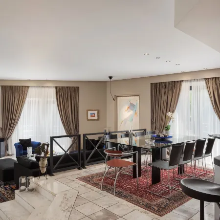 Athenian Riviera Luxurious Residence
