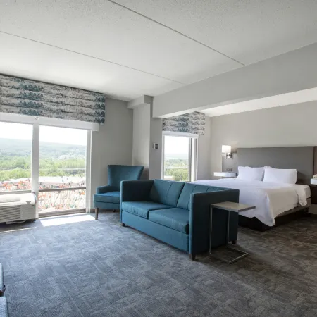 Hampton Inn Bedford
