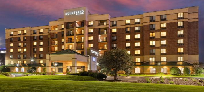 Courtyard Bloomington by Mall of America Hotels in Bloomington
